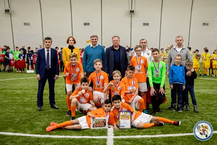 В Санкт-Петербурге завершился в XII-й турнир по мини-футболу на Кубок Концерна ВКО «Алмаз – Антей» для школьников
